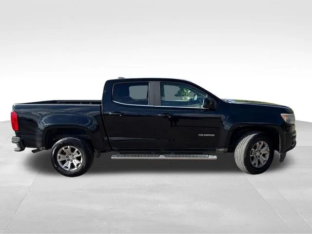 Used 2020 Black Chevrolet LT image 8