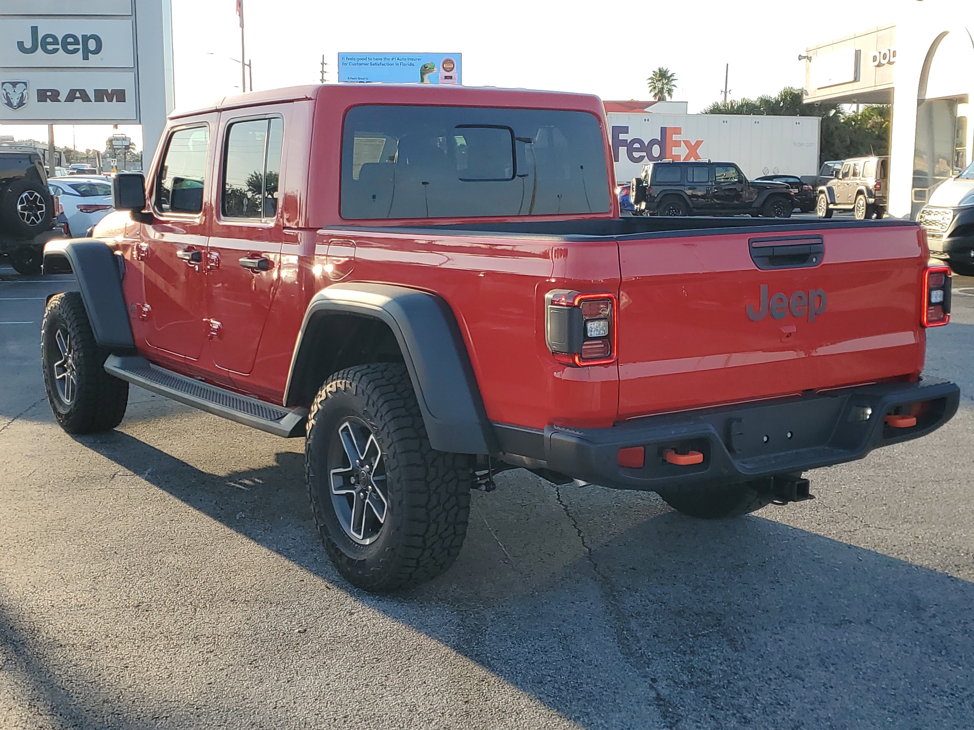 New 2026 Firecracker Red Clearcoat (DISC) Jeep Mojave image 6