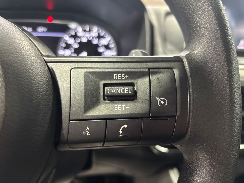 Used 2023 Blue Nissan S image 21
