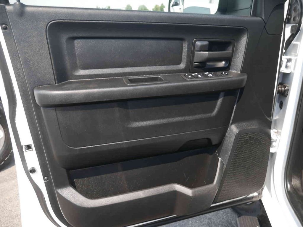 Used 2021 White Ram Tradesman image 28