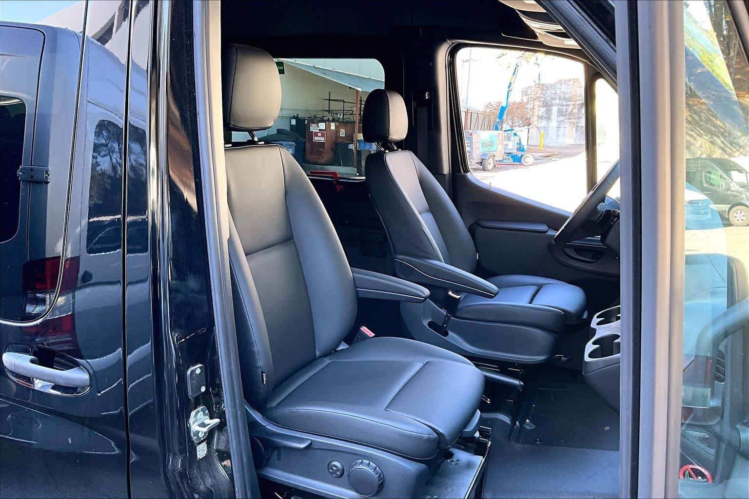 2025 Mercedes-Benz Sprinter Passenger Van Base - Photo 8
