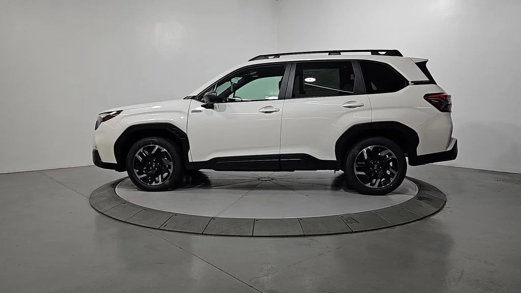 New 2026 CRYSTAL WHITE PEARL Subaru Premium Hybrid image 2