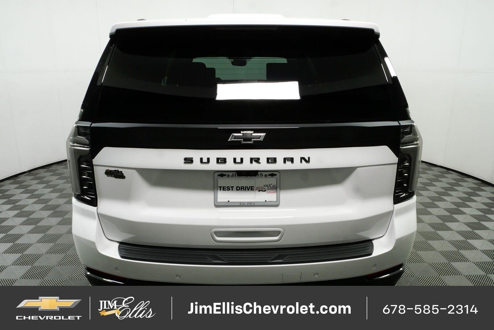2026 Chevrolet Suburban Z71 - Photo 30