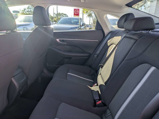 Used 2025 Blue Hyundai SEL image 12