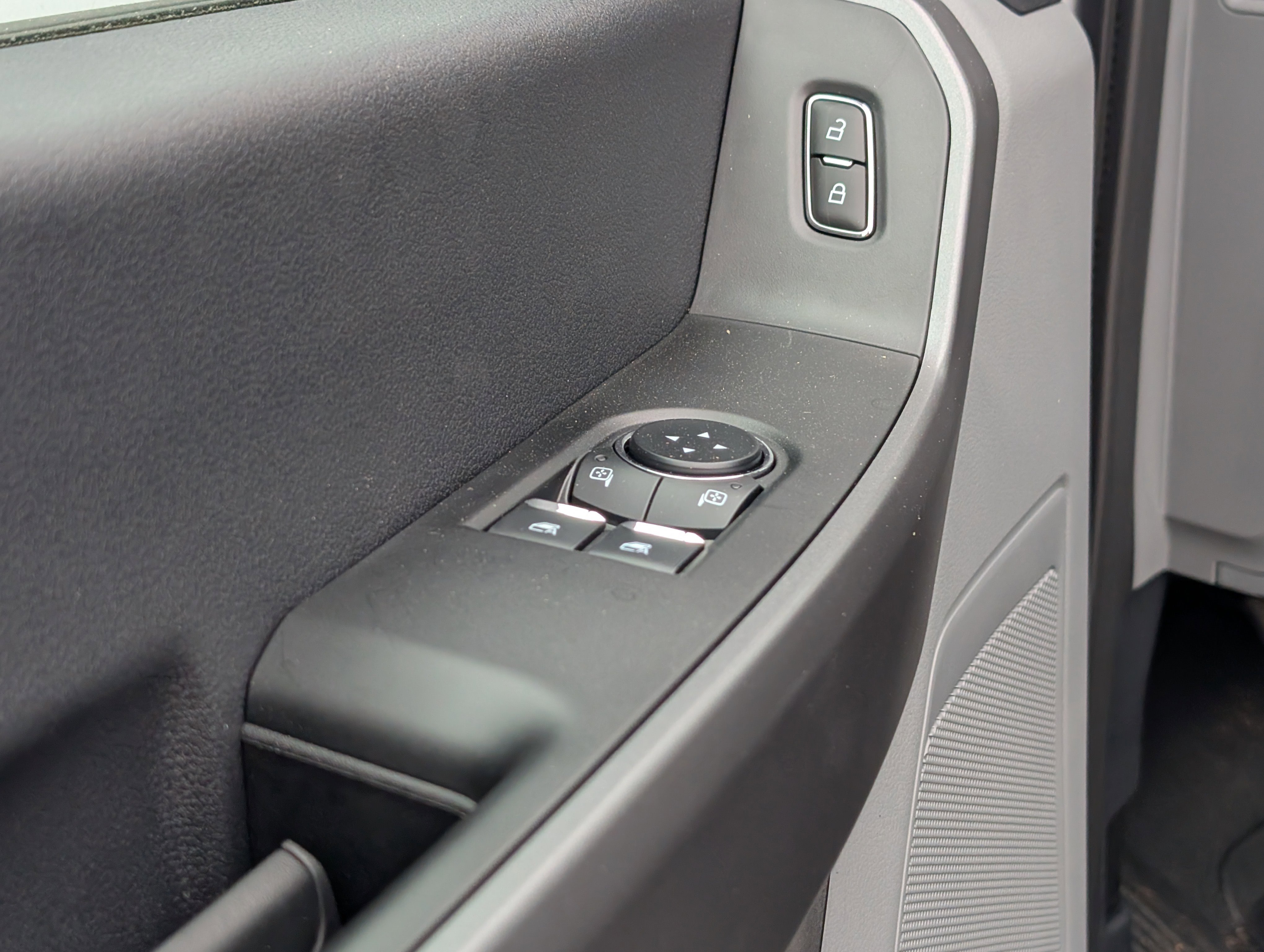 New 2026 Oxford White FORD F-450® XLT image 16