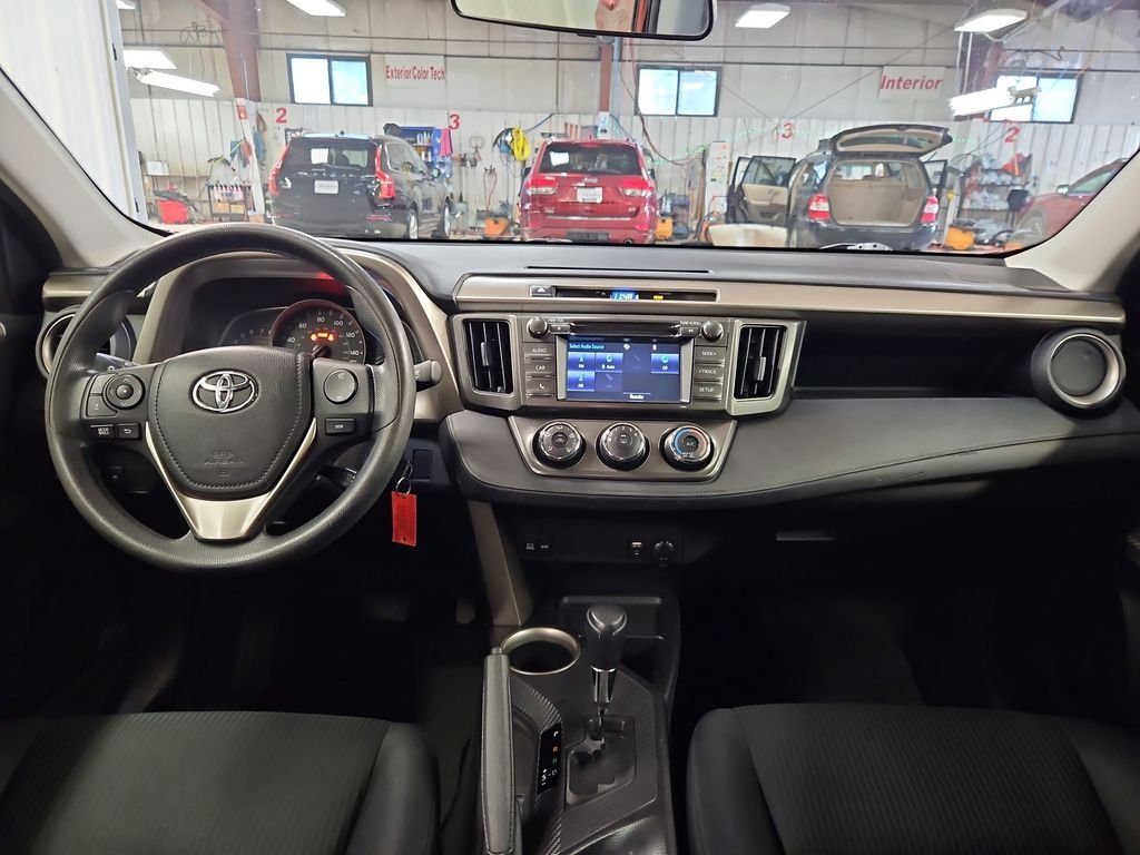 Used 2015 Red Toyota LE image 18