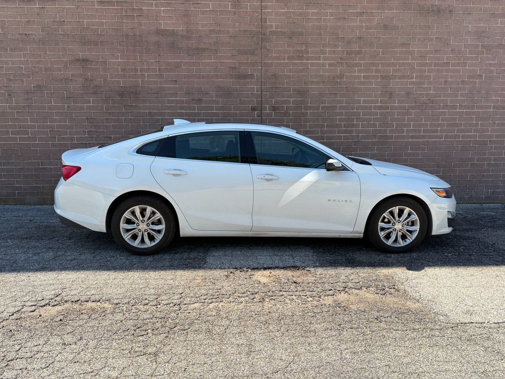 Used 2024 Summit White Chevrolet LT image 7