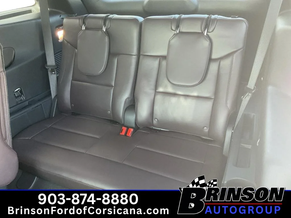 New 2026 Star White Metallic Tri-Coat Ford Platinum™ image 6