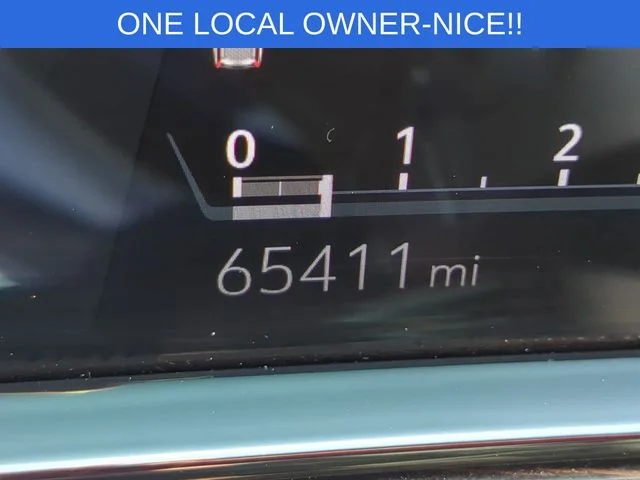 Used 2024 Silver Cadillac Premium Luxury image 23