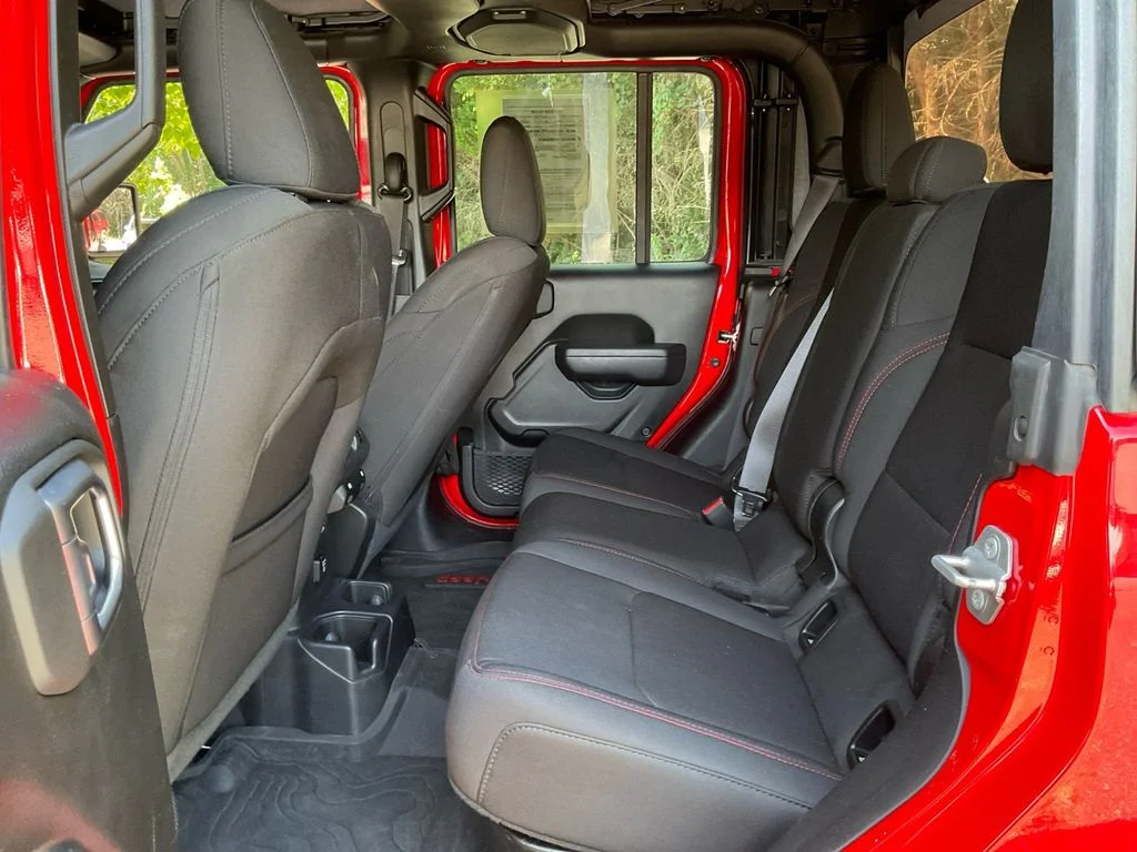Used 2023 Red Jeep Rubicon image 28