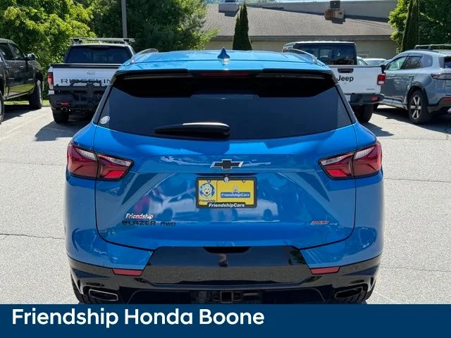 Used 2020 Blue Chevrolet RS image 6