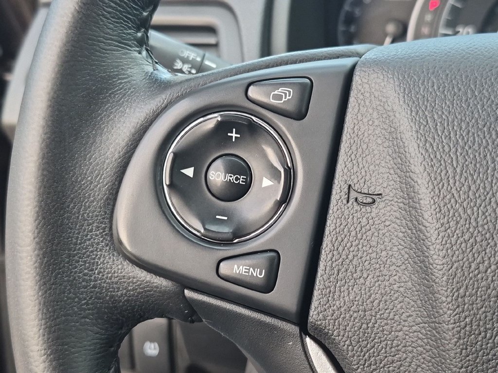 Used 2015  Honda EX-L image 15
