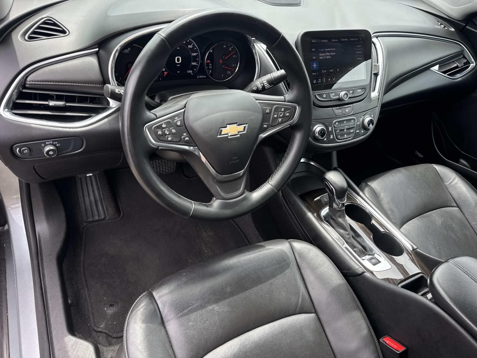 Used 2024 Gray Chevrolet LT image 17