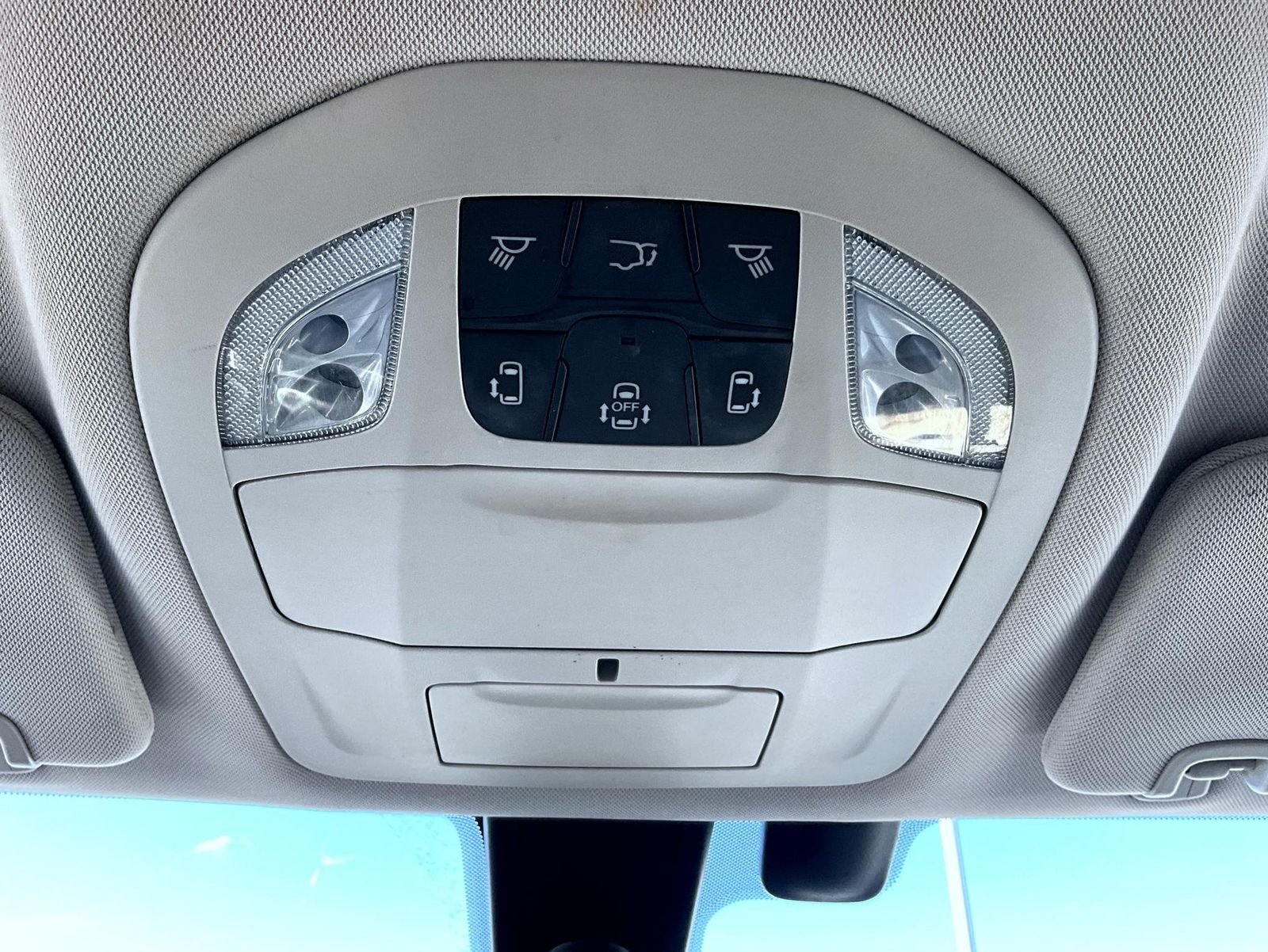 Used 2019 White Chrysler Touring L Plus image 16