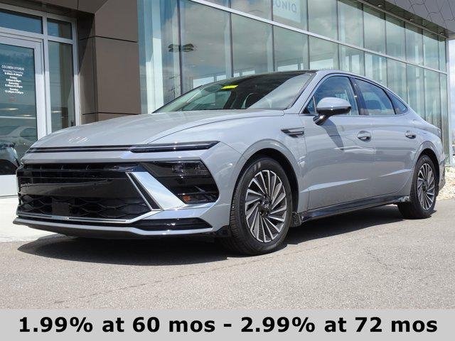 2026 Hyundai SONATA HYBRID SEL