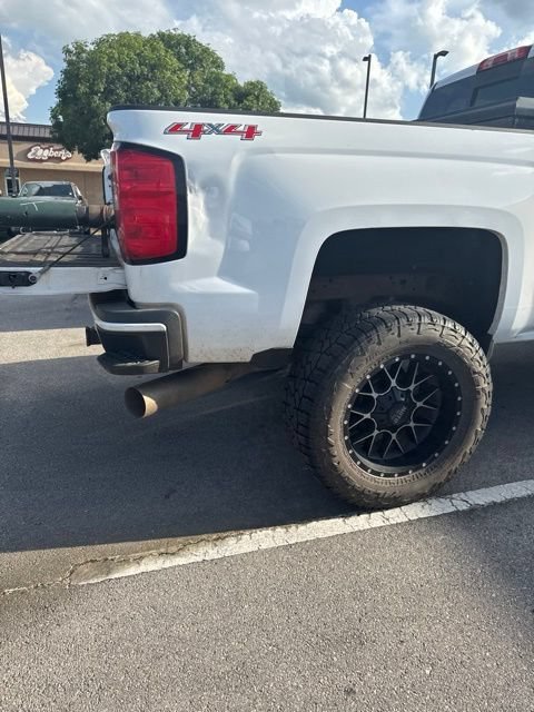 Used 2016 SUMMIT WHITE Chevrolet High Country image 7