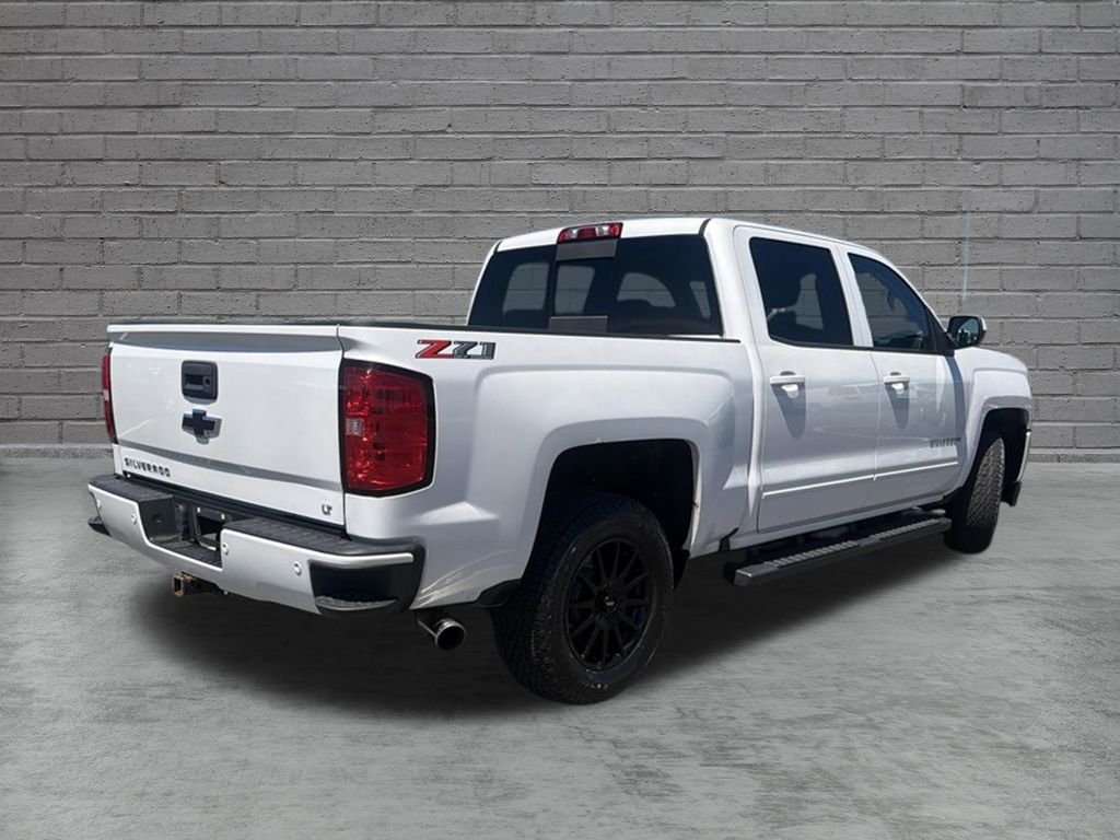 Used 2018 Beige Chevrolet LT image 9