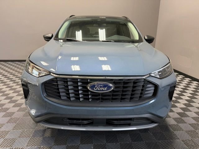 New 2026 Vapor Blue Metallic Ford Active® image 4