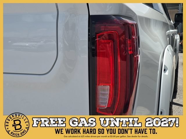 New 2026 Summit White GMC AT4 image 8