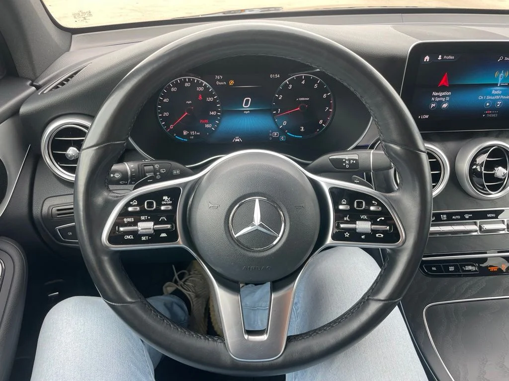 Used 2022 Black Mercedes-Benz GLC 300 image 22