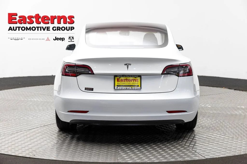 Used 2018 White Tesla Long Range image 6