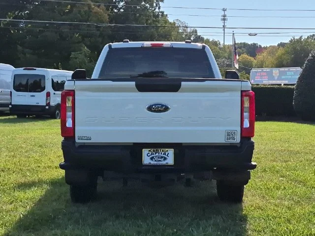 Used 2023 White Ford XL image 12