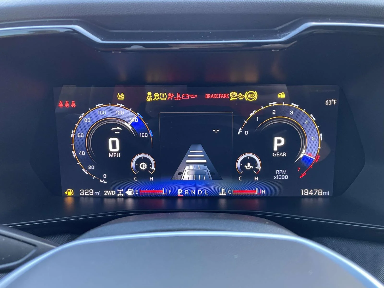 Certified Used 2025 Snowdrift Metallic Chevrolet Z71 image 19