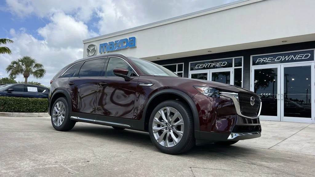 2025 Mazda CX-90 Premium Plus Package - Photo 22