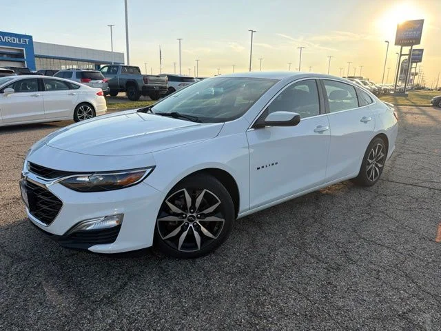 Used 2023 White Chevrolet RS image 5