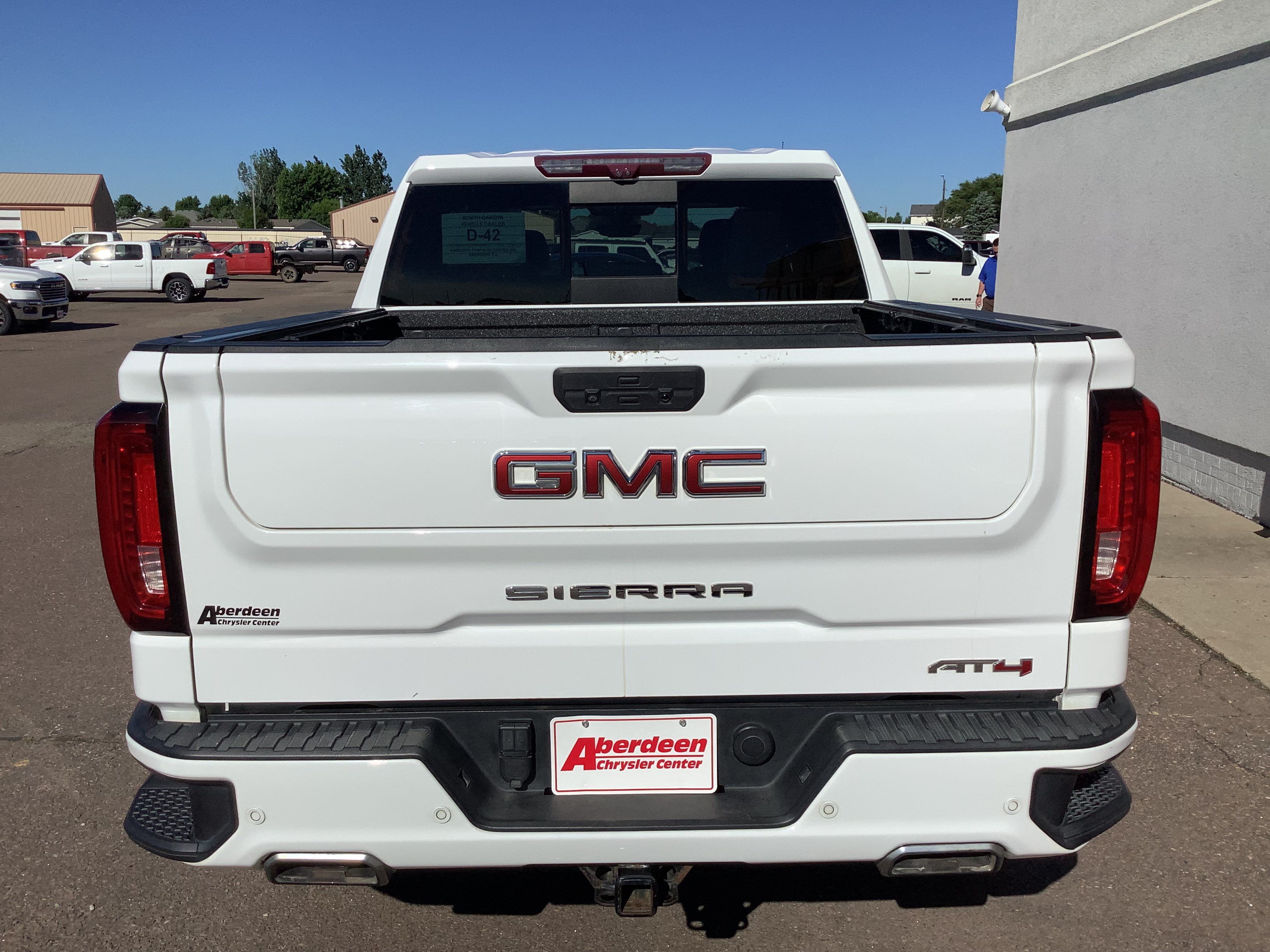 Used 2021 White GMC AT4 image 6