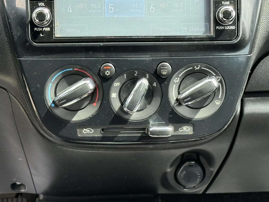 Used 2019 Black Mitsubishi RF image 19