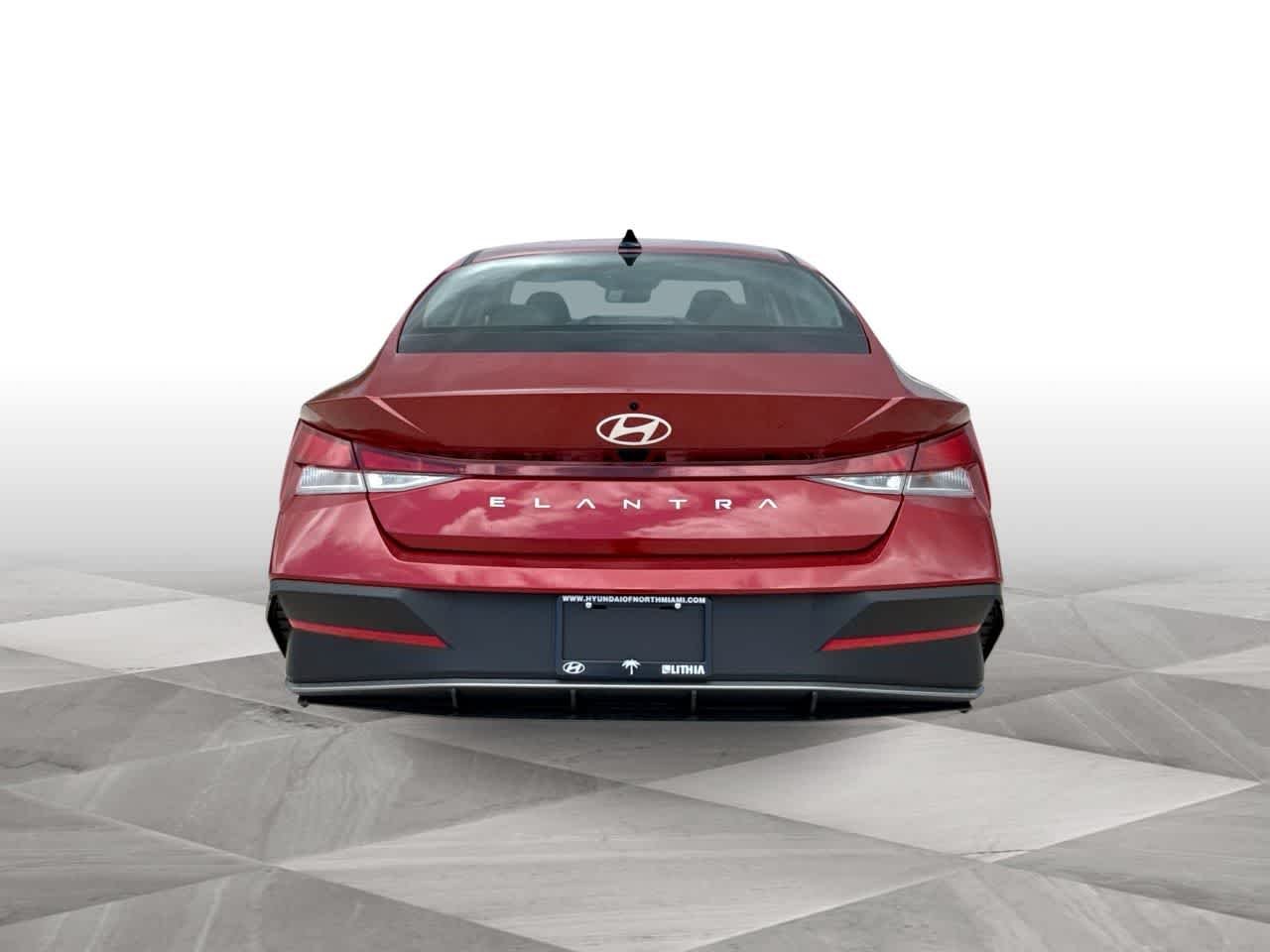 2025 Hyundai Elantra SE - Photo 7