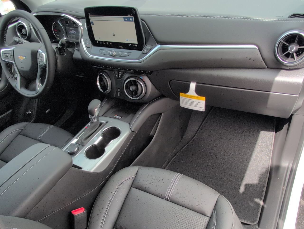 New 2026 Summit White Chevrolet 3LT image 30