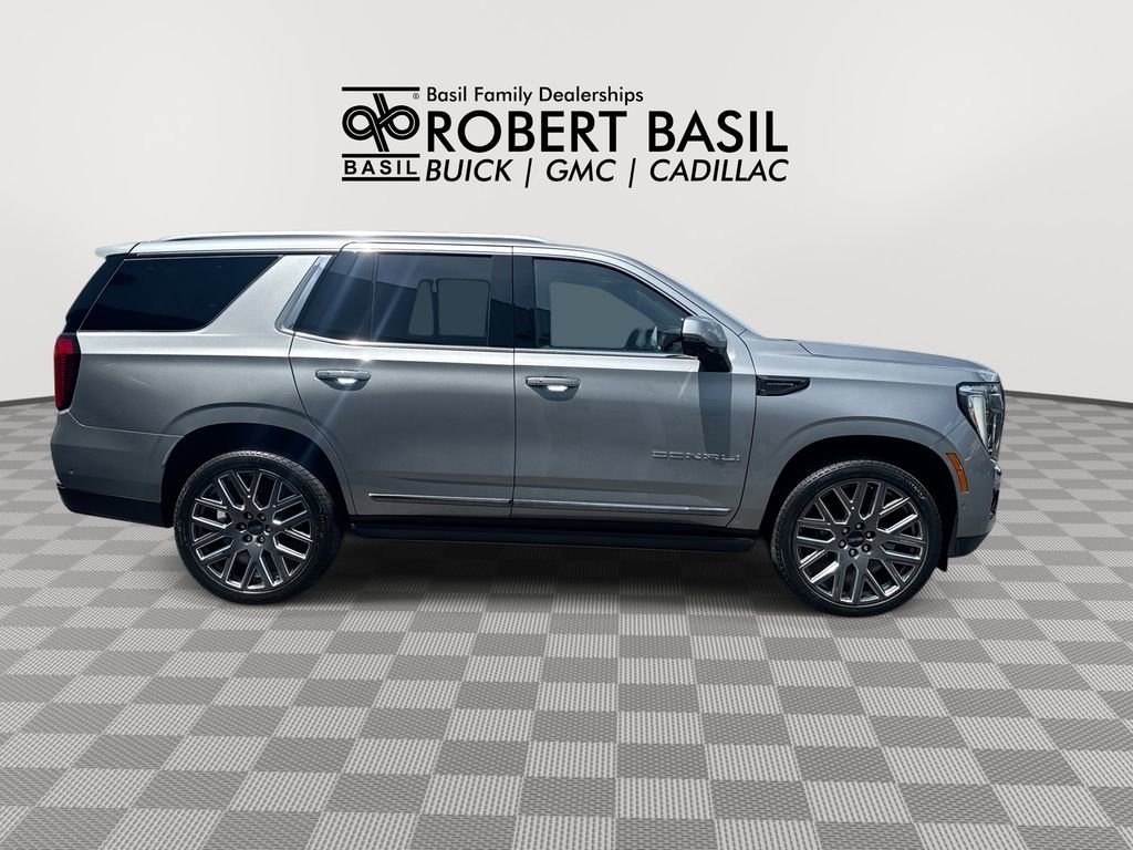 2026 GMC Yukon Denali Ultimate - Photo 9