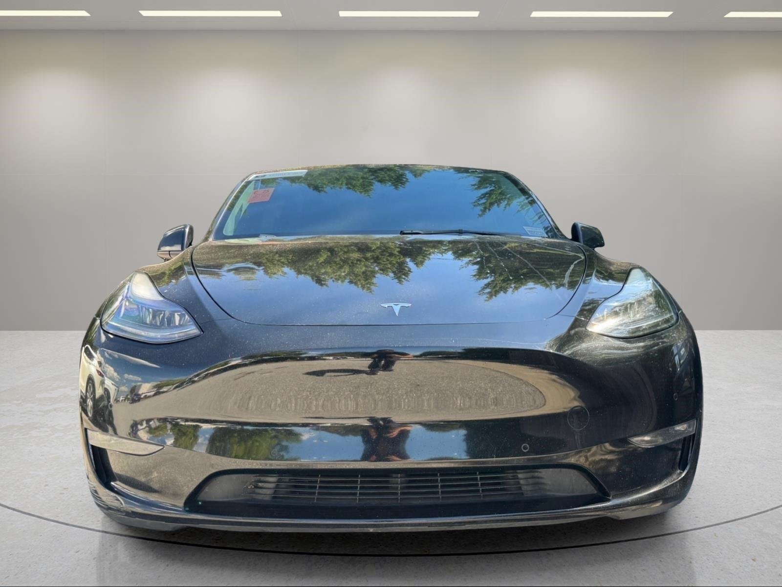 Used 2022  Tesla Performance image 14