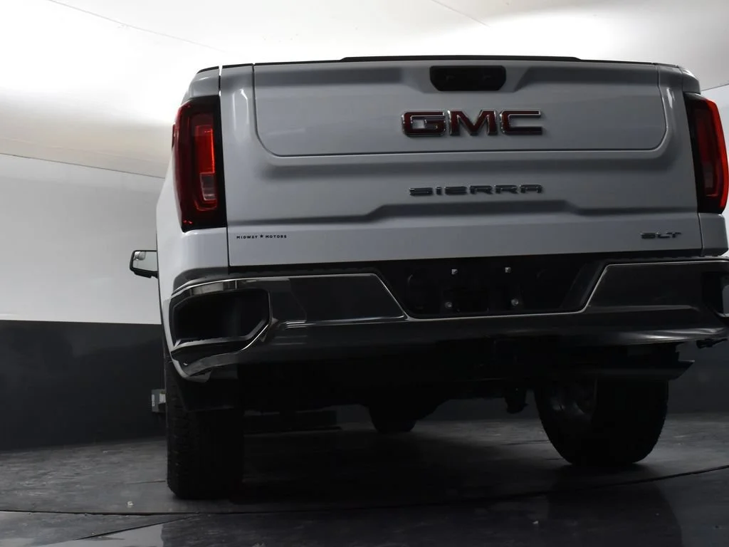 2026 GMC Sierra 1500 SLT - Photo 32