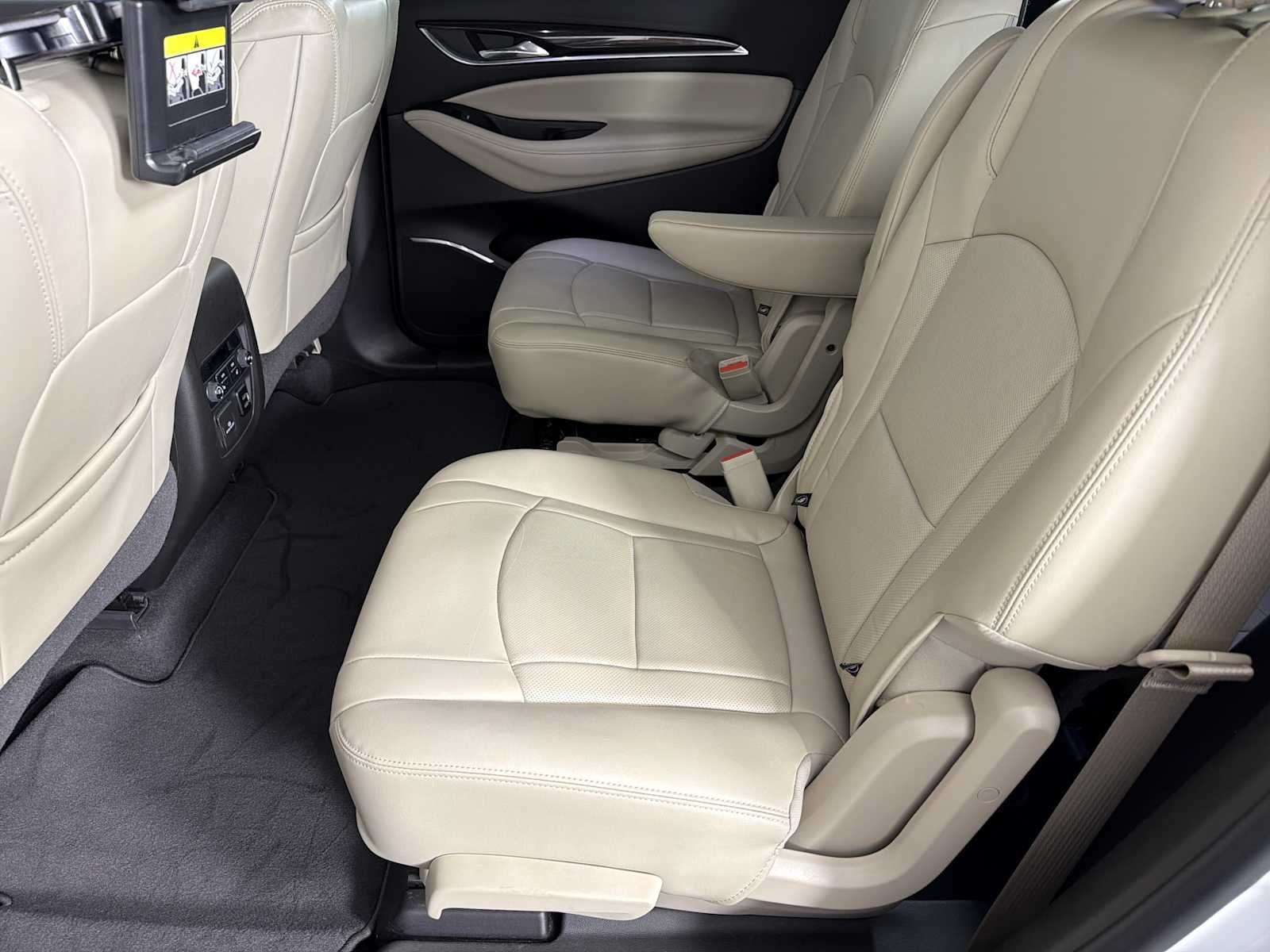 Used 2018 Includes Satin Nickel lower exterior accent color. Buick Premium image 20