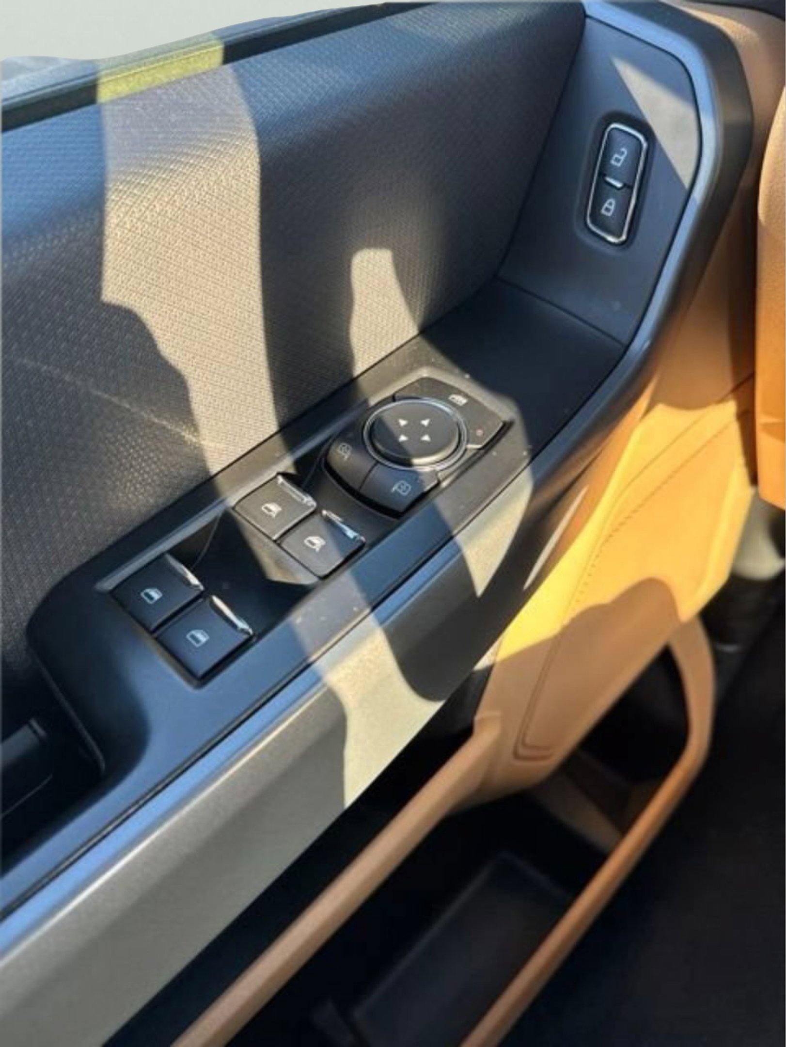2023 Ford F-150 XLT - Photo 8