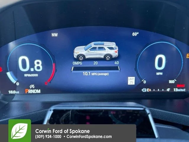 New 2026 Space White Metallic Ford Tremor image 25