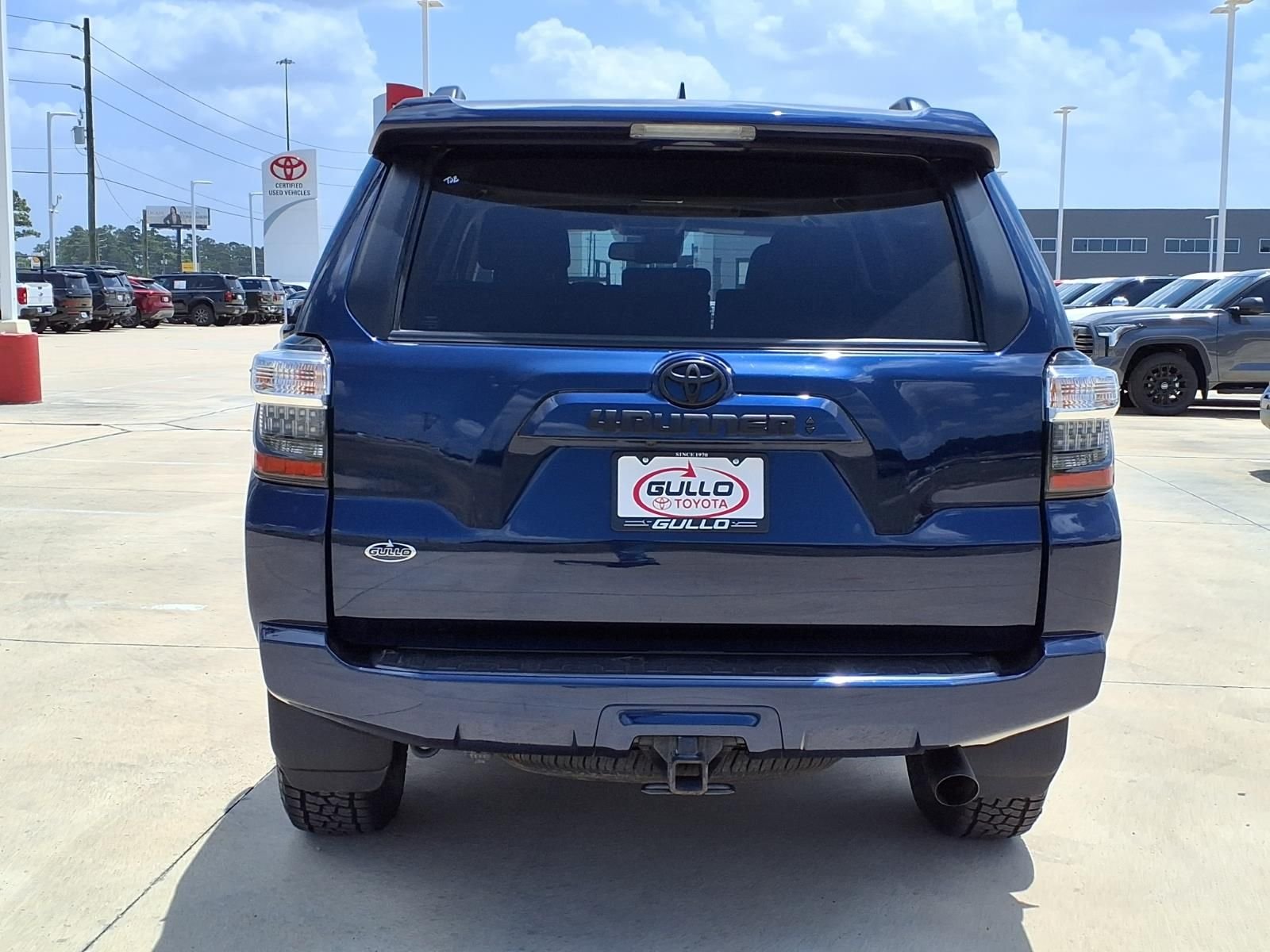 Certified Used 2023 Nautical Blue Metallic Toyota SR5 Premium image 7