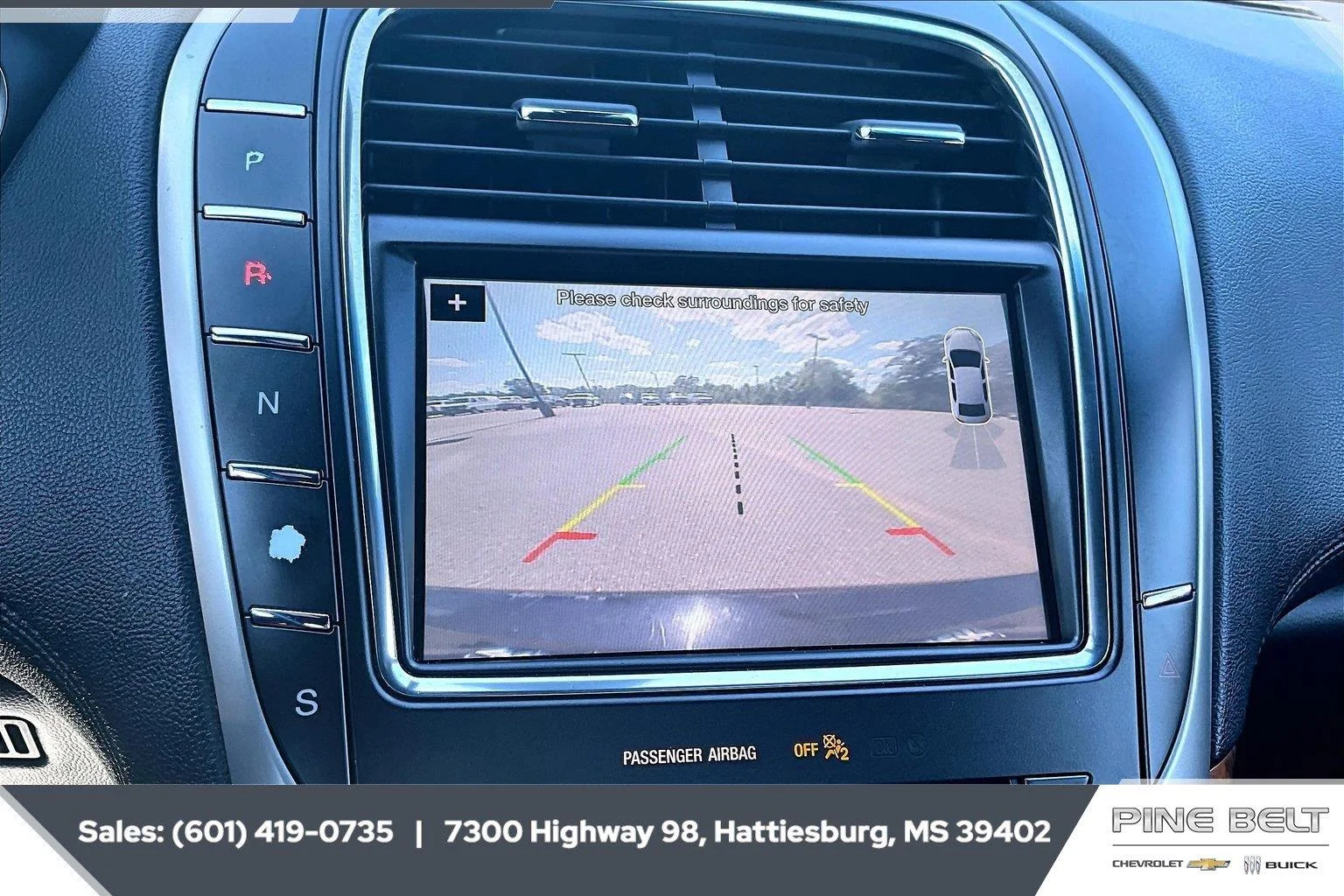 Used 2018 Black Velvet Lincoln Reserve image 15