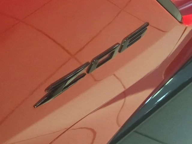 Used 2025 Red Chevrolet Z06 image 6