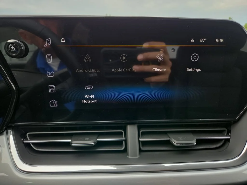 2026 Chevrolet Trax LT - Photo 15