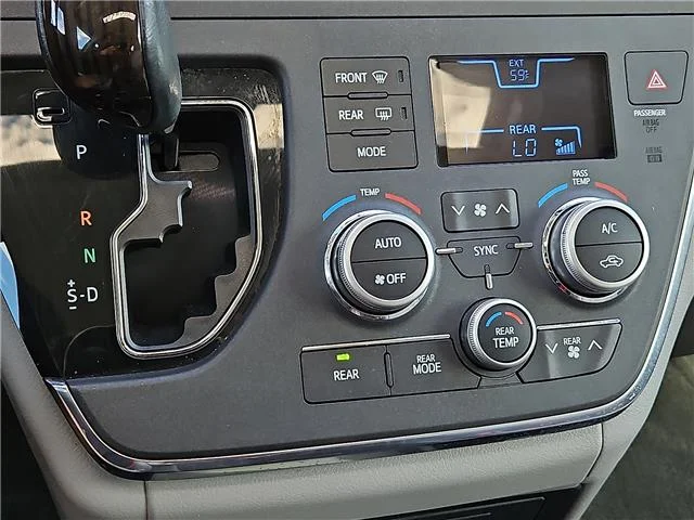 Used 2017 Predawn Gray Mica Toyota XLE 8 Passenger Front-wheel Drive Passenger image 15