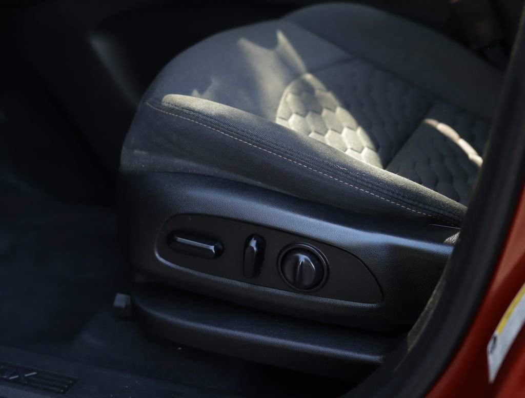 Used 2020 CAYENNE ORANGE METALLIC Chevrolet LT image 19