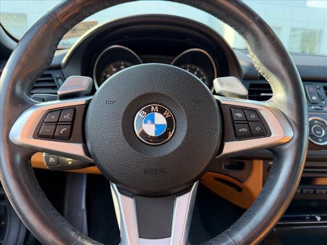 Used 2011 Black Sapphire Metallic BMW sDrive30i image 14