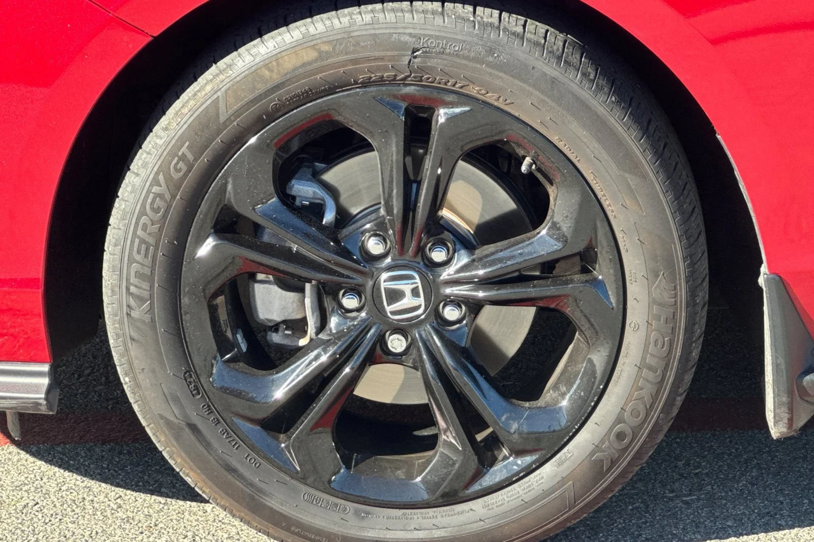 Certified Used 2025 Radiant Red Metallic Honda SE image 72