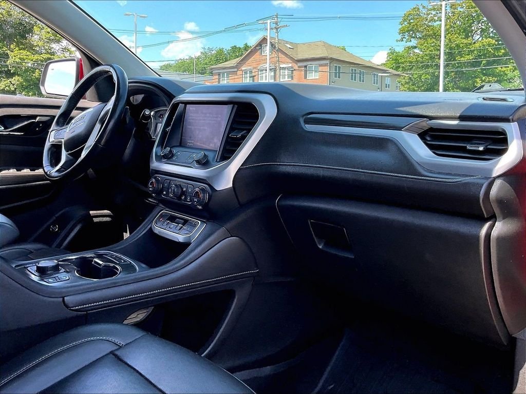 Used 2022 Cayenne Red Tintcoat GMC SLT image 14