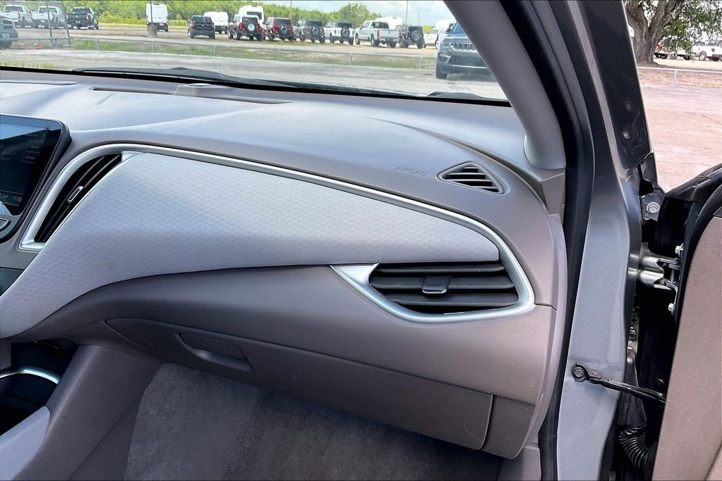 Used 2024 Gray Chevrolet LT image 23