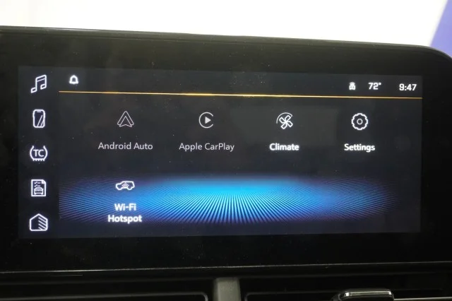 Used 2024 Crimson Metallic Chevrolet ACTIV image 21